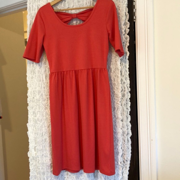 Fun Garnet Hill dress with great bow detail back - Picture 1 of 4